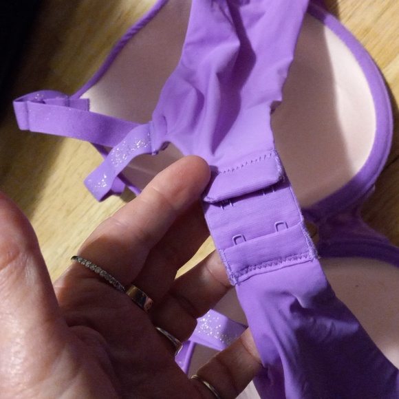 Victoria's secret bra - Picture 4 of 4